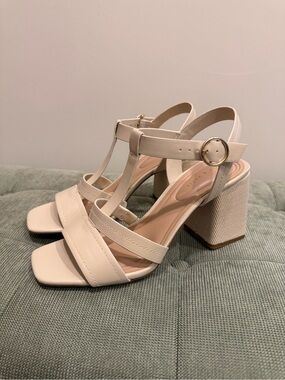 Kelly & Katie Cream T-Strap Block Heel Sandals